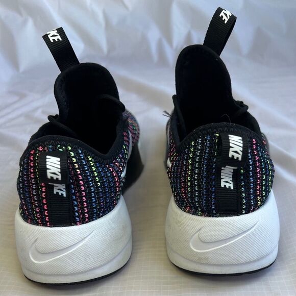 Nike Ashin Modern SE Multicolor Sneaker Youth Size 6.5 main image 5